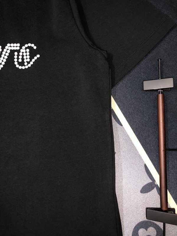 ブランドTシャツ角部分ディテール